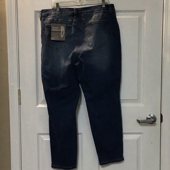 Women’s Denim Jeans Size 18 - Picture 4 of 8